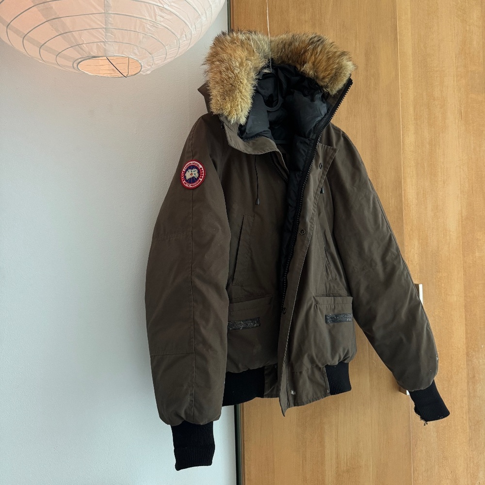GENUINE canada goose jacket